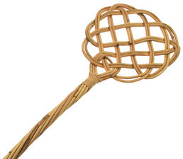 Peggy Perfect Carpet Beater, gemaakt van riet.